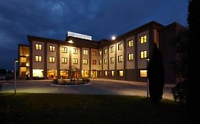 Hotel Pisa Valdera  4*